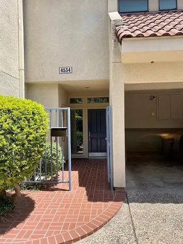 a view of a entryway front of house