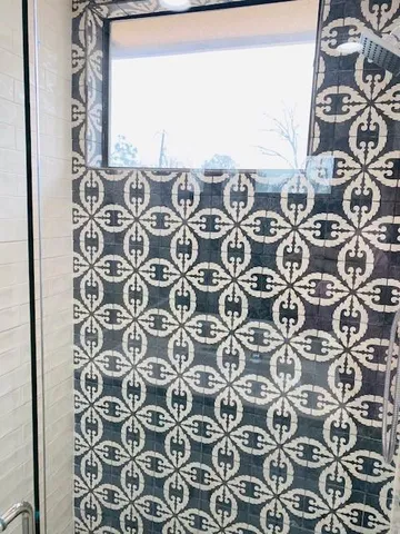 walk in balcony with outdoor space