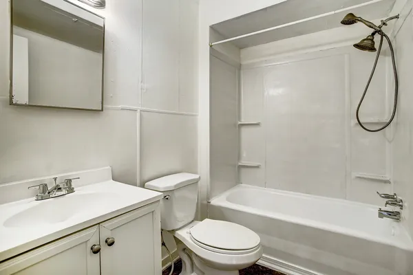 $1,400 | 1127 Yale Street, Unit B, Houston, TX 77008