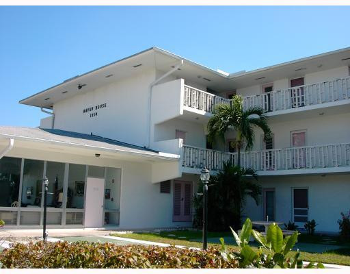 Undisclosed Address Pompano Beach, FL 33064 - Photo 7 of 10 Exterior Front