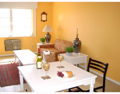 Undisclosed Address Pompano Beach, FL 33064 - Photo 10 of 10 Dining Room