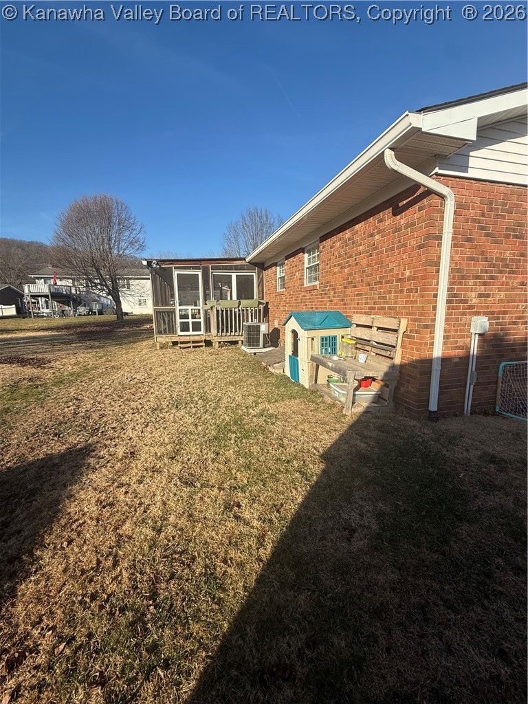 203 Sand Plant Road St. Albans, WV 25177 - Photo 5 of 42 Gallery Image 5