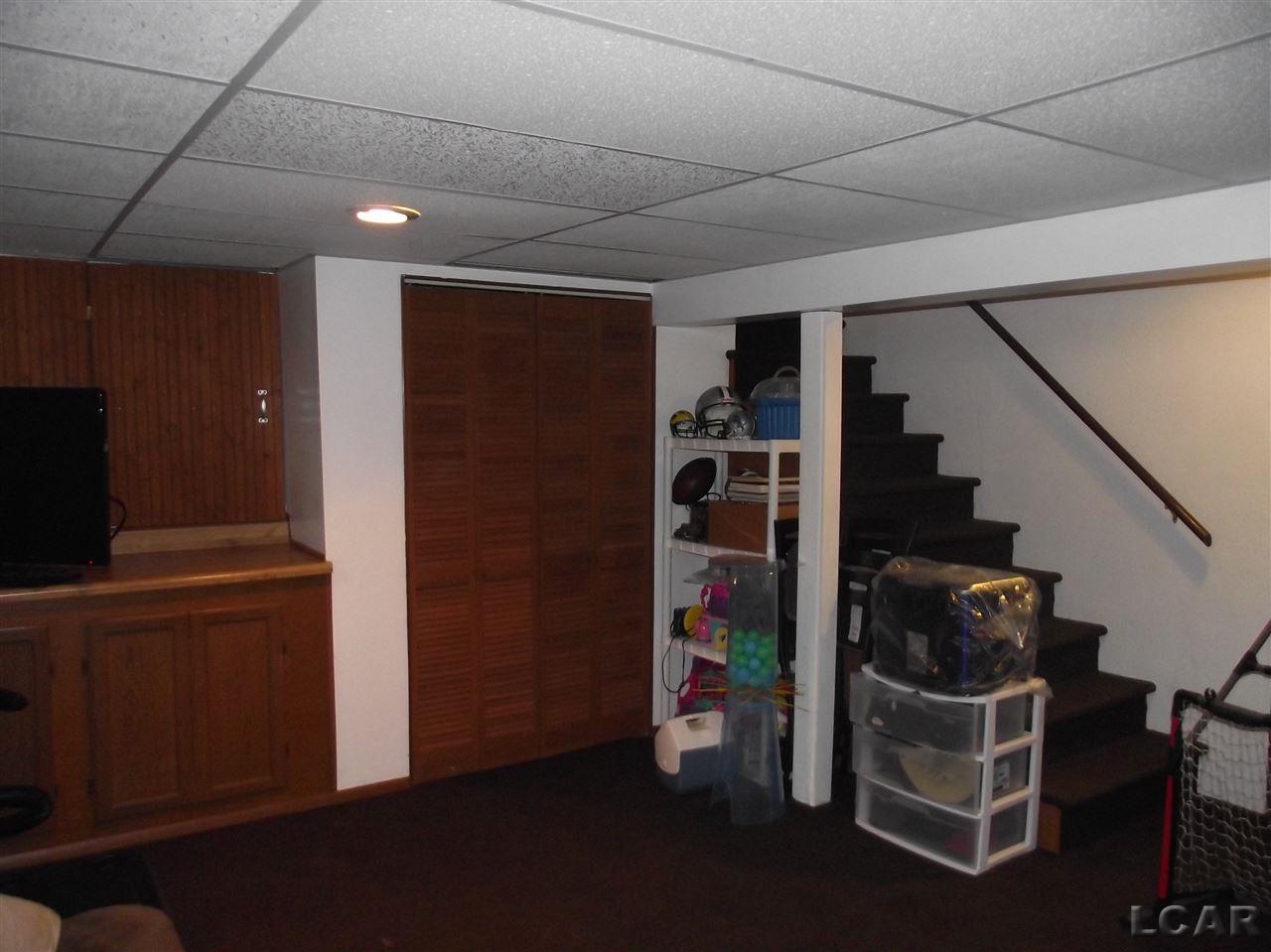 2267 Gady Road Adrian, MI 49221 - Photo 16 of 22 31316157-15.JPG