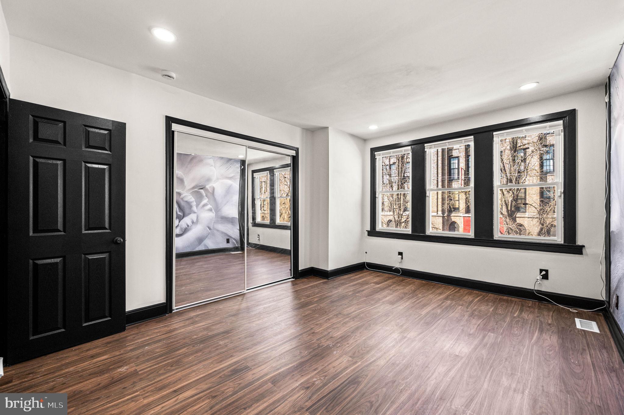 3941 North 17th Street Philadelphia, PA 19140 - Photo 13 of 18