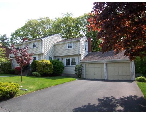 18 Helen Road Braintree, MA 02184 - Photo 1 of 8 Gallery Image 1