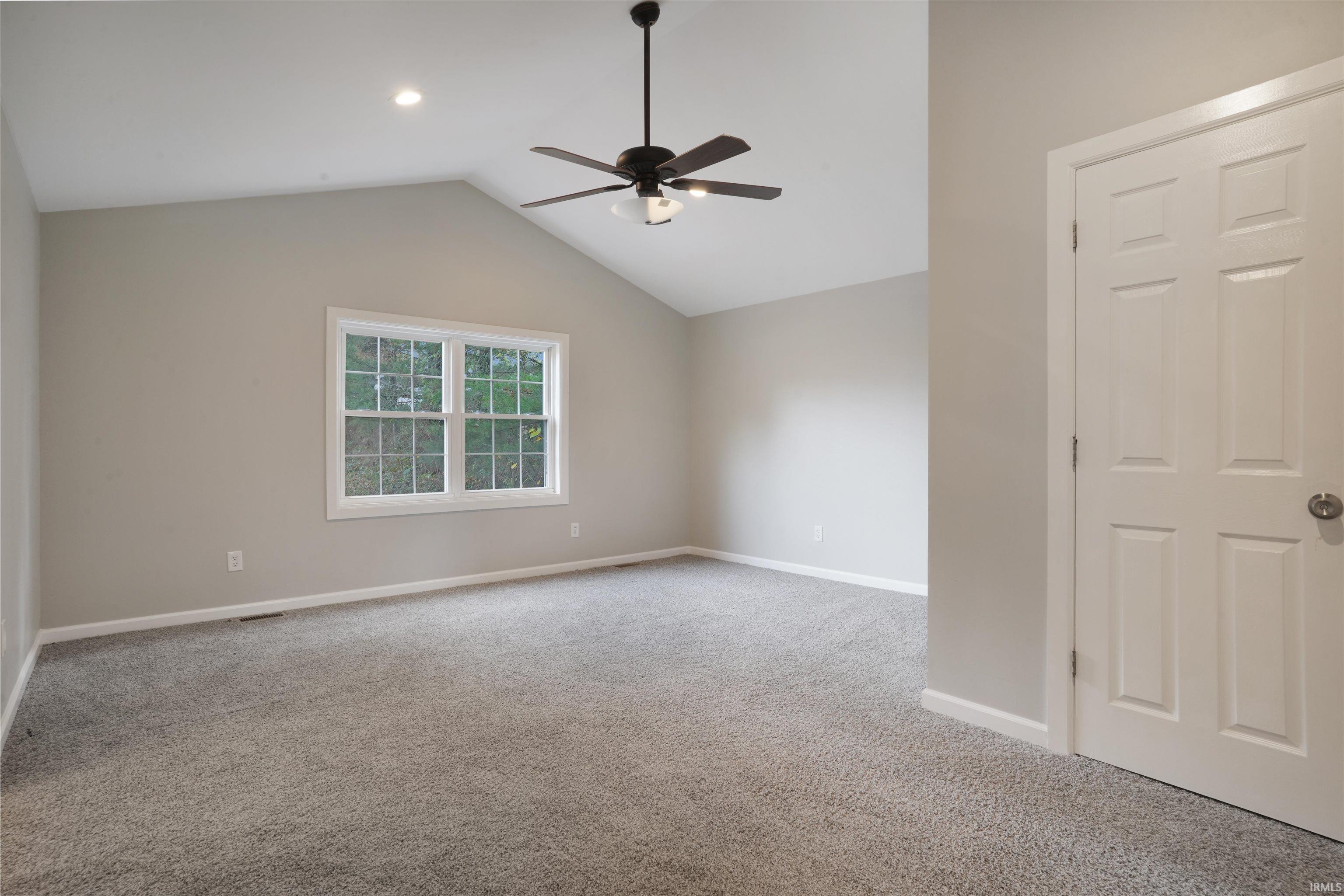 8112 Marx Road Evansville, IN 47720 - Photo 12 of 26 Gallery Image 12