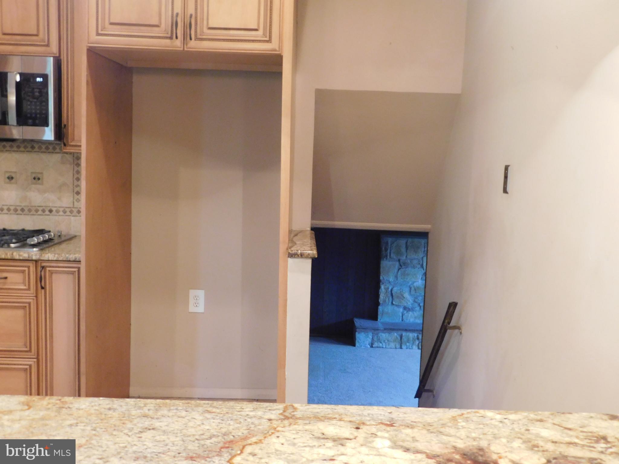 211 Blue Ridge Road Plymouth Meeting, PA 19462 - Photo 9 of 30