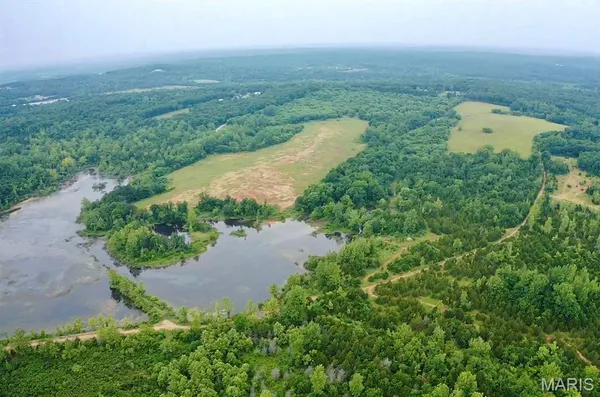 $1,980,000 | 260 State Highway, Cadet, MO 63630