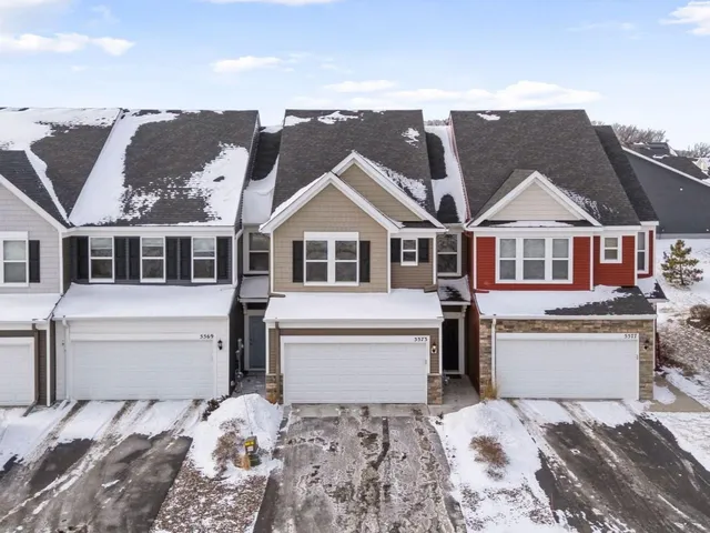 $440,000 | 5573 Yucca Lane North, Plymouth, MN 55446