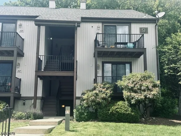 $274,900 | 9169 Ashland Court, Stanhope, NJ 07874