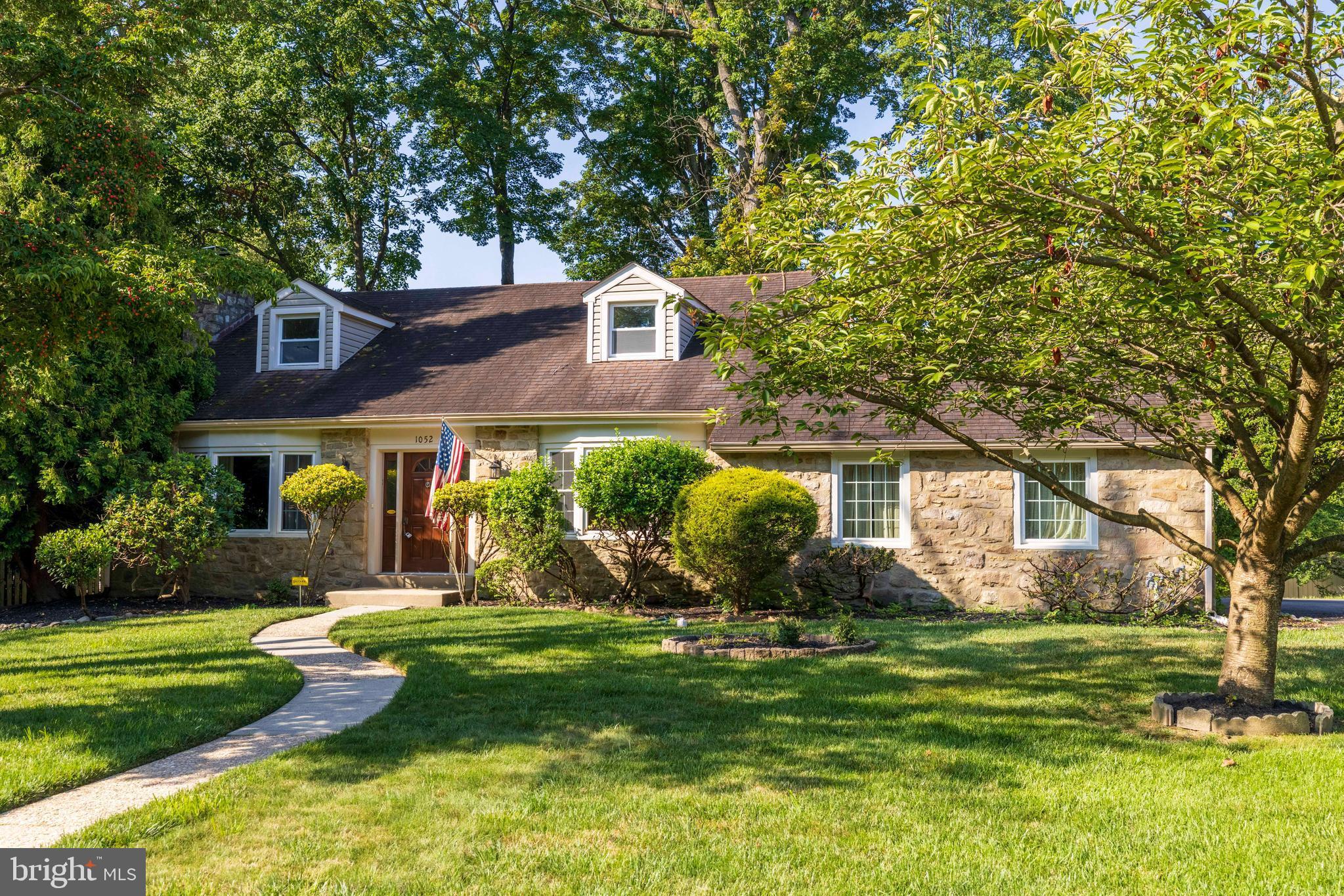 1052 Kipling Road Jenkintown, PA 19046 - Photo 1 of 30
