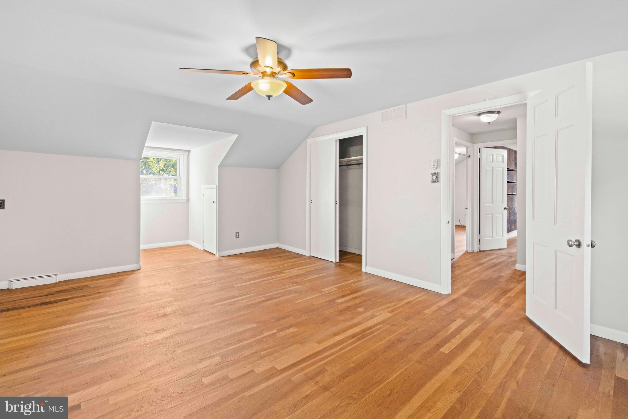 1052 Kipling Road Jenkintown, PA 19046 - Photo 17 of 30 Second floor bedroom 1