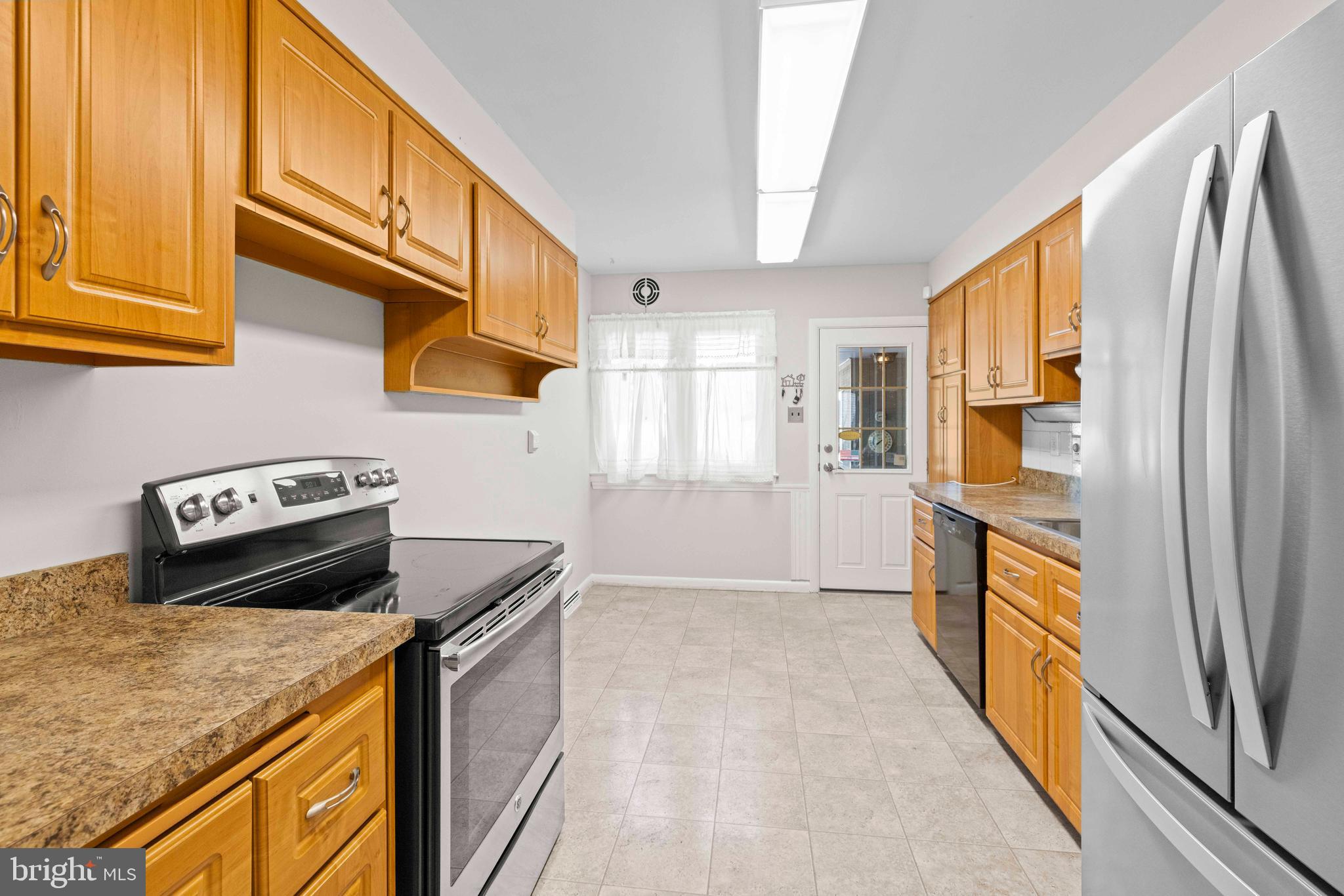 1052 Kipling Road Jenkintown, PA 19046 - Photo 8 of 30 Kitchen