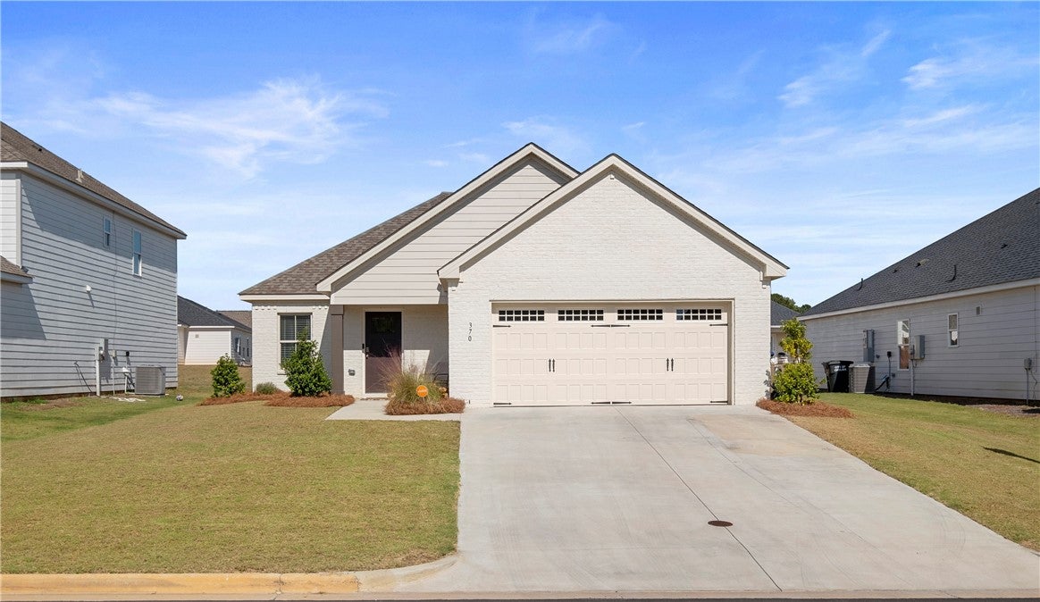 370 Bush Creek Road Opelika, AL 36804 - Photo 1 of 19 Gallery Image 1