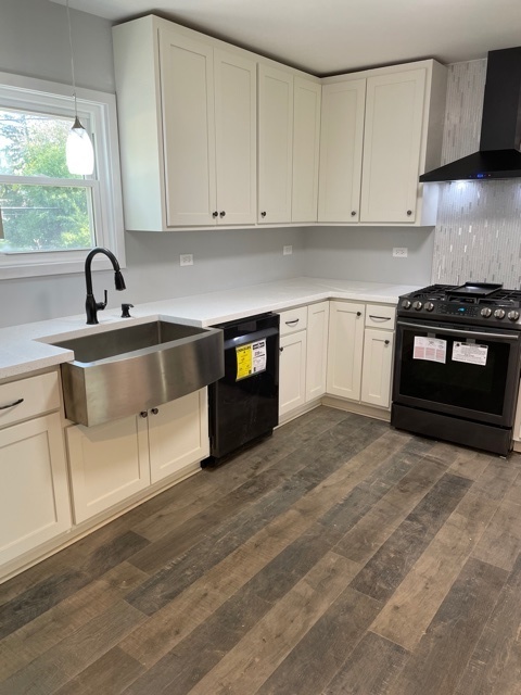 206 Thornhurst Road Bolingbrook, IL 60440 - Photo 4 of 10