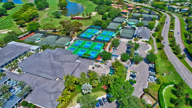 $699,000 | 20220 Boca W Drive, Unit 202, Boca Raton, FL 33434