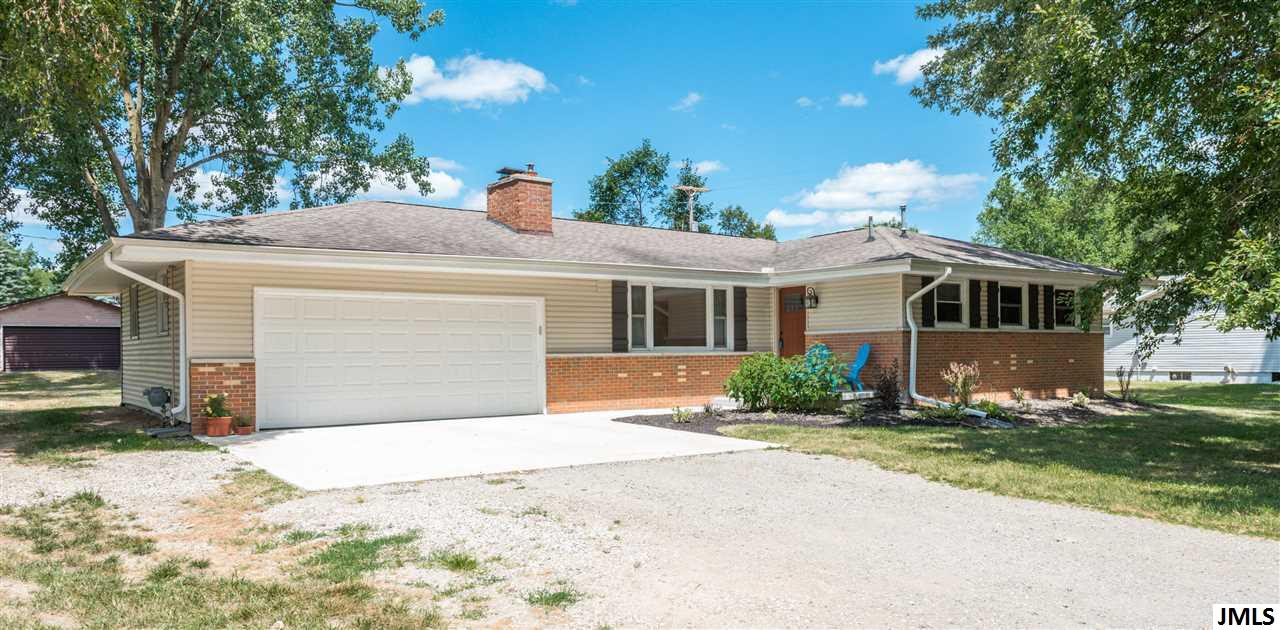4890 Slayton Road Jackson, MI 49201 - Photo 1 of 27 Photo 1