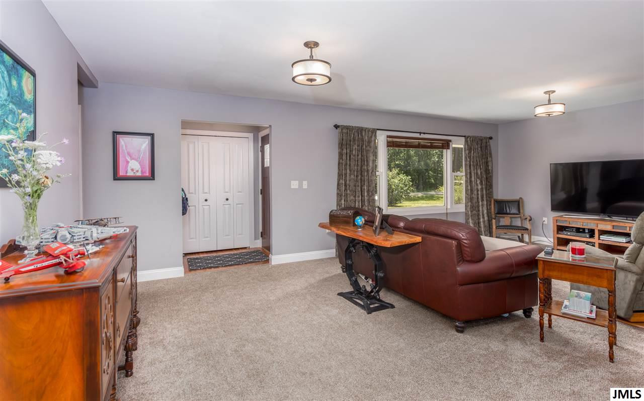 4890 Slayton Road Jackson, MI 49201 - Photo 3 of 27 Photo 3