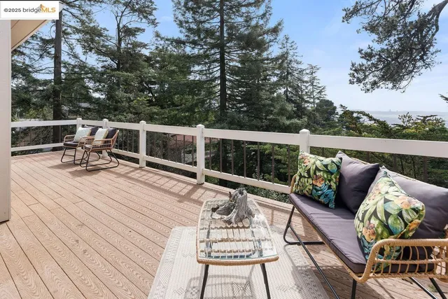 $1,390,000 | 9175 Skyline Boulevard, Oakland, CA 94611