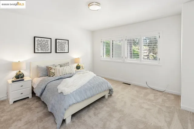 $1,390,000 | 9175 Skyline Boulevard, Oakland, CA 94611