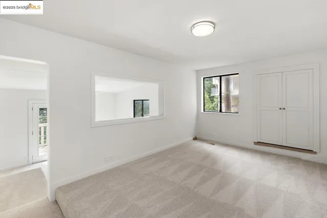 $1,390,000 | 9175 Skyline Boulevard, Oakland, CA 94611