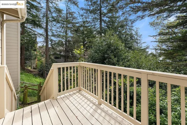 $1,390,000 | 9175 Skyline Boulevard, Oakland, CA 94611
