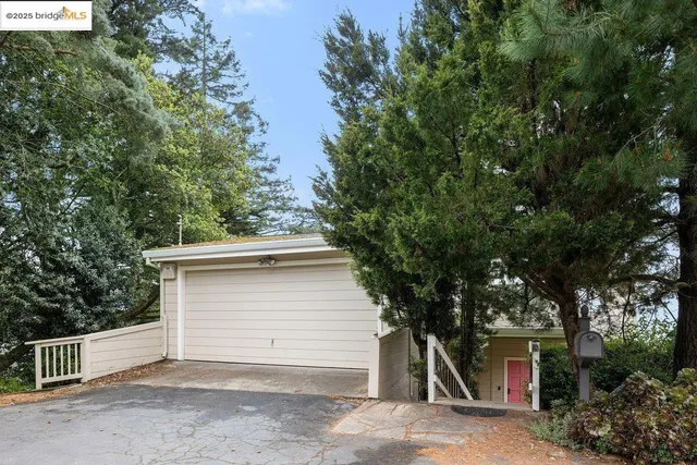 $1,390,000 | 9175 Skyline Boulevard, Oakland, CA 94611