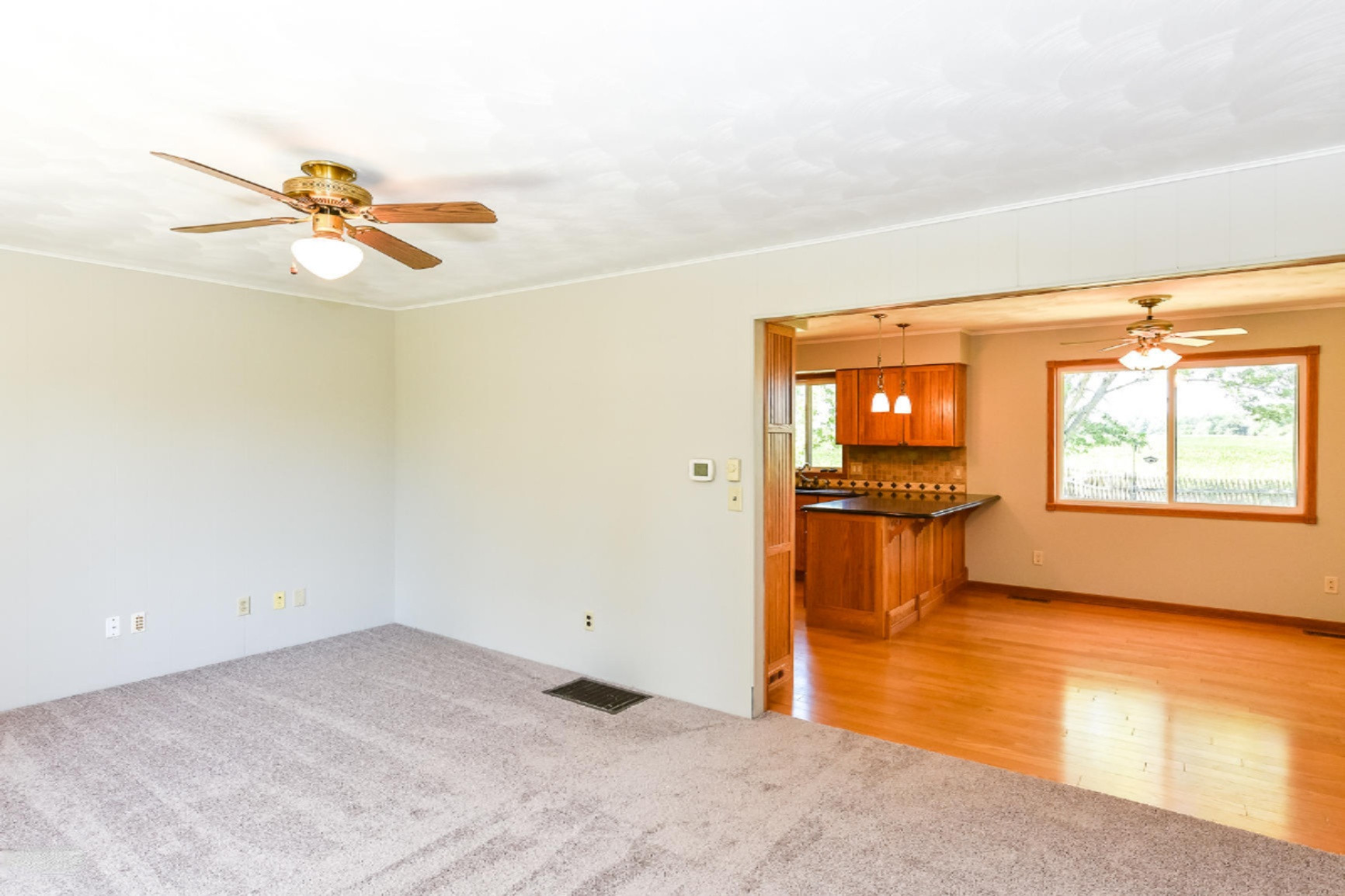 10700 South Wright Road Eagle, MI 48822 - Photo 13 of 64 Living Room