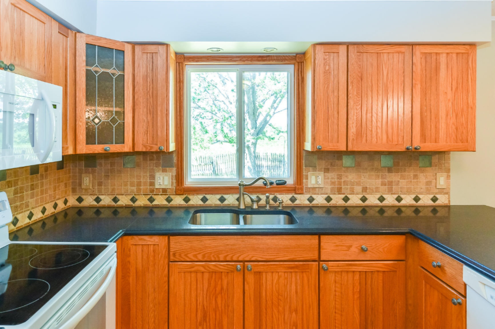 10700 South Wright Road Eagle, MI 48822 - Photo 20 of 64 Kitchen