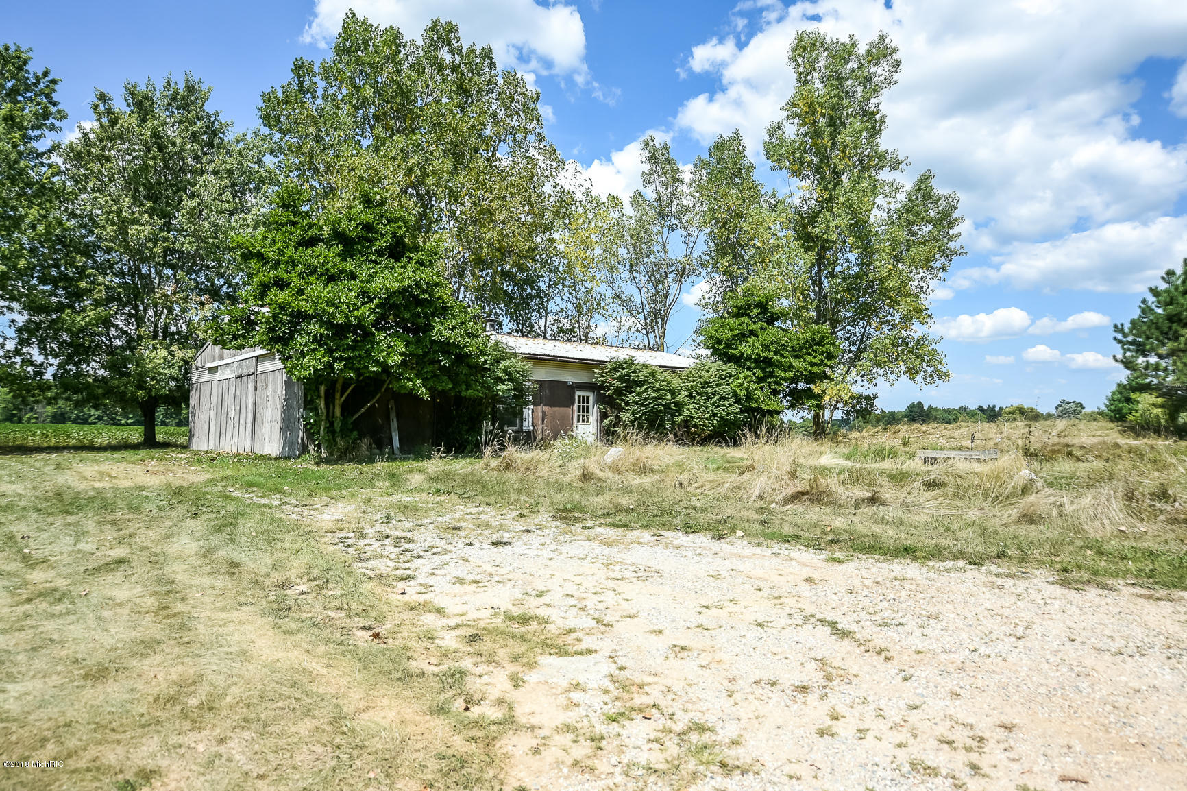 10700 South Wright Road Eagle, MI 48822 - Photo 50 of 64 Barn