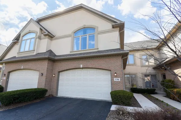 $550,000 | 776 North Franklin Avenue, Palatine, IL 60067