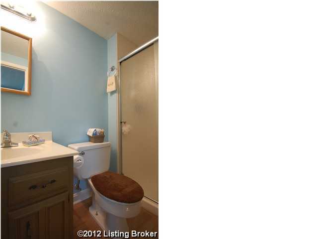 308 Alcott Road Louisville, KY 40207 - Photo 20 of 33 Additional Photo