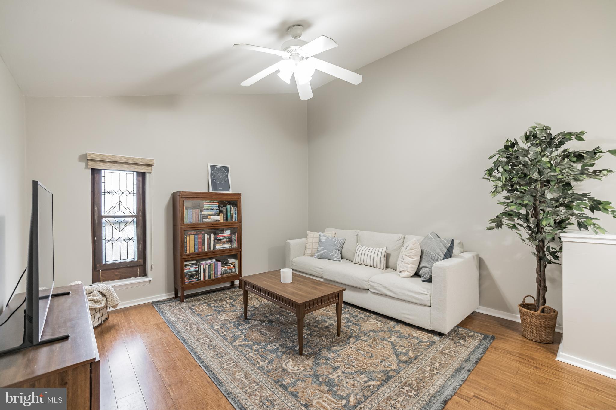 617 South 7th Street, Unit D Philadelphia, PA 19147 - Photo 18 of 28