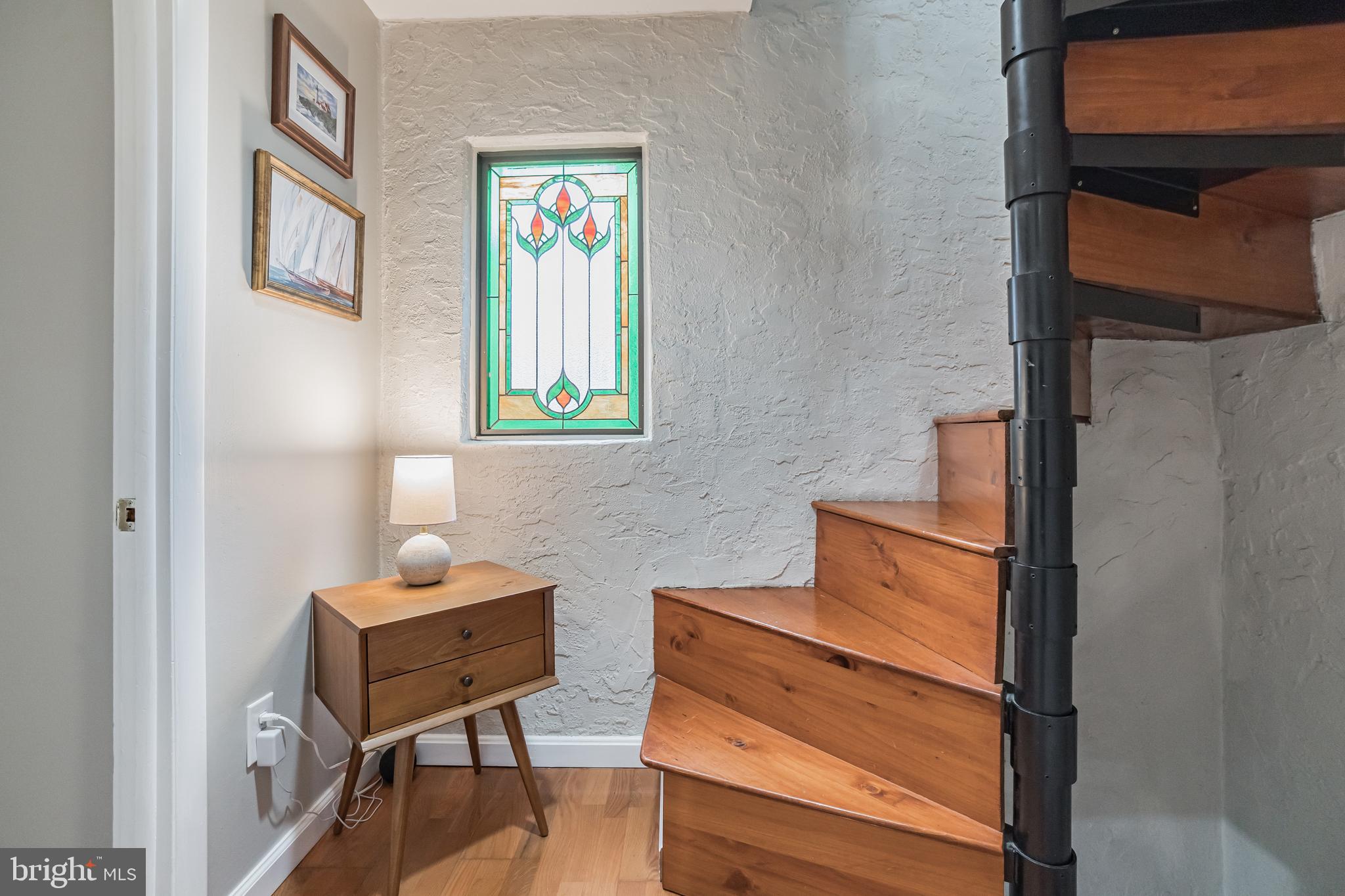 617 South 7th Street, Unit D Philadelphia, PA 19147 - Photo 9 of 28 Upper level 1