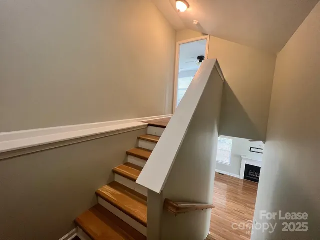 a view of entryway and hall