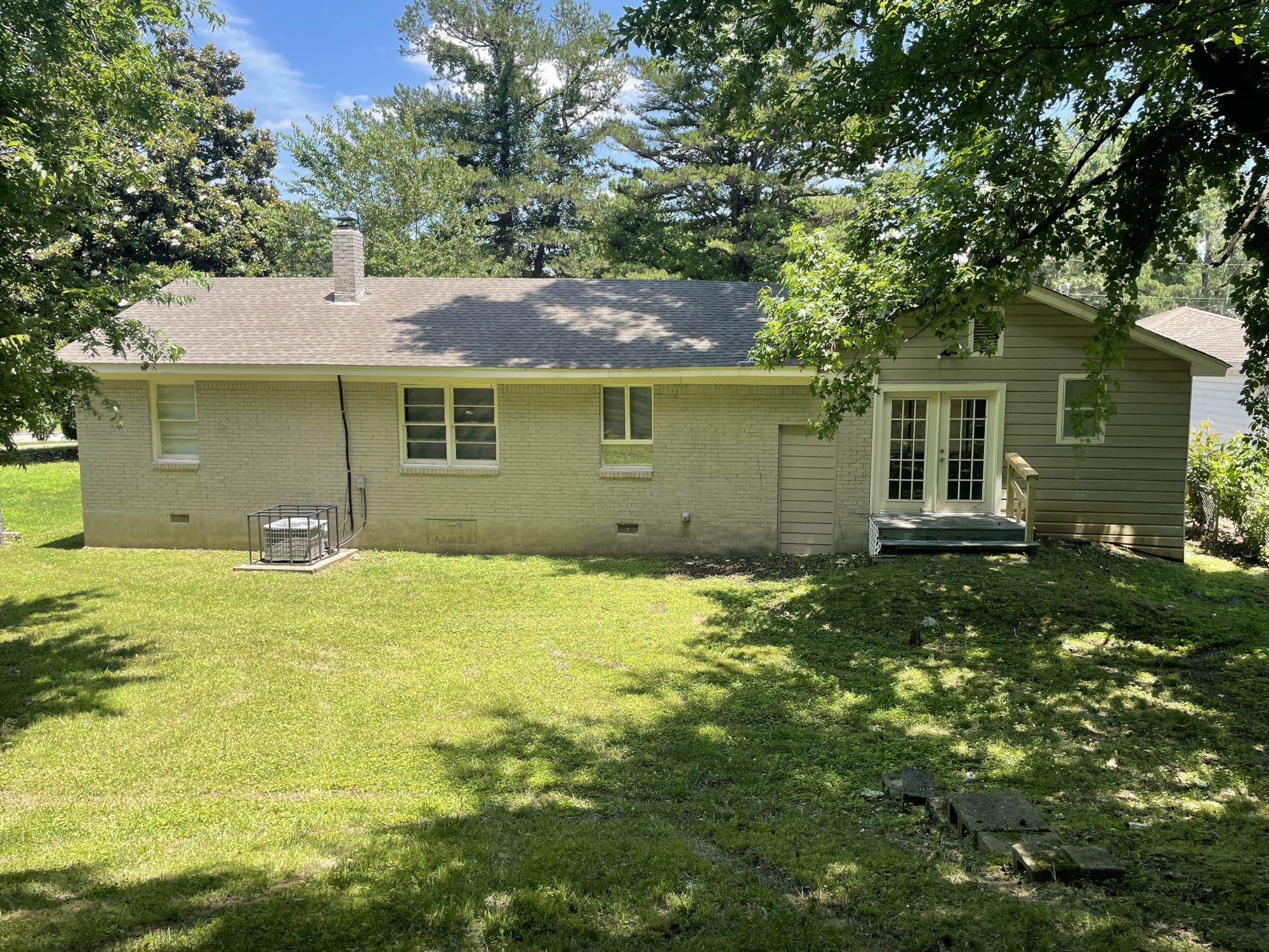 3339 Redbud Road Memphis, TN 38109 - Photo 13 of 14