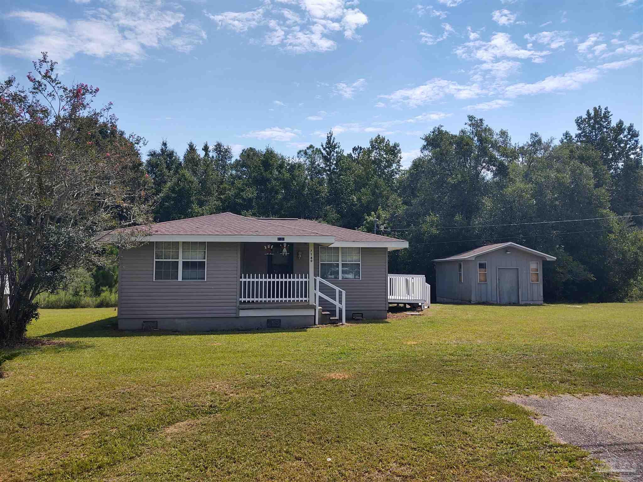 7180 East Gate Road Milton, FL 32570 - Photo 2 of 26