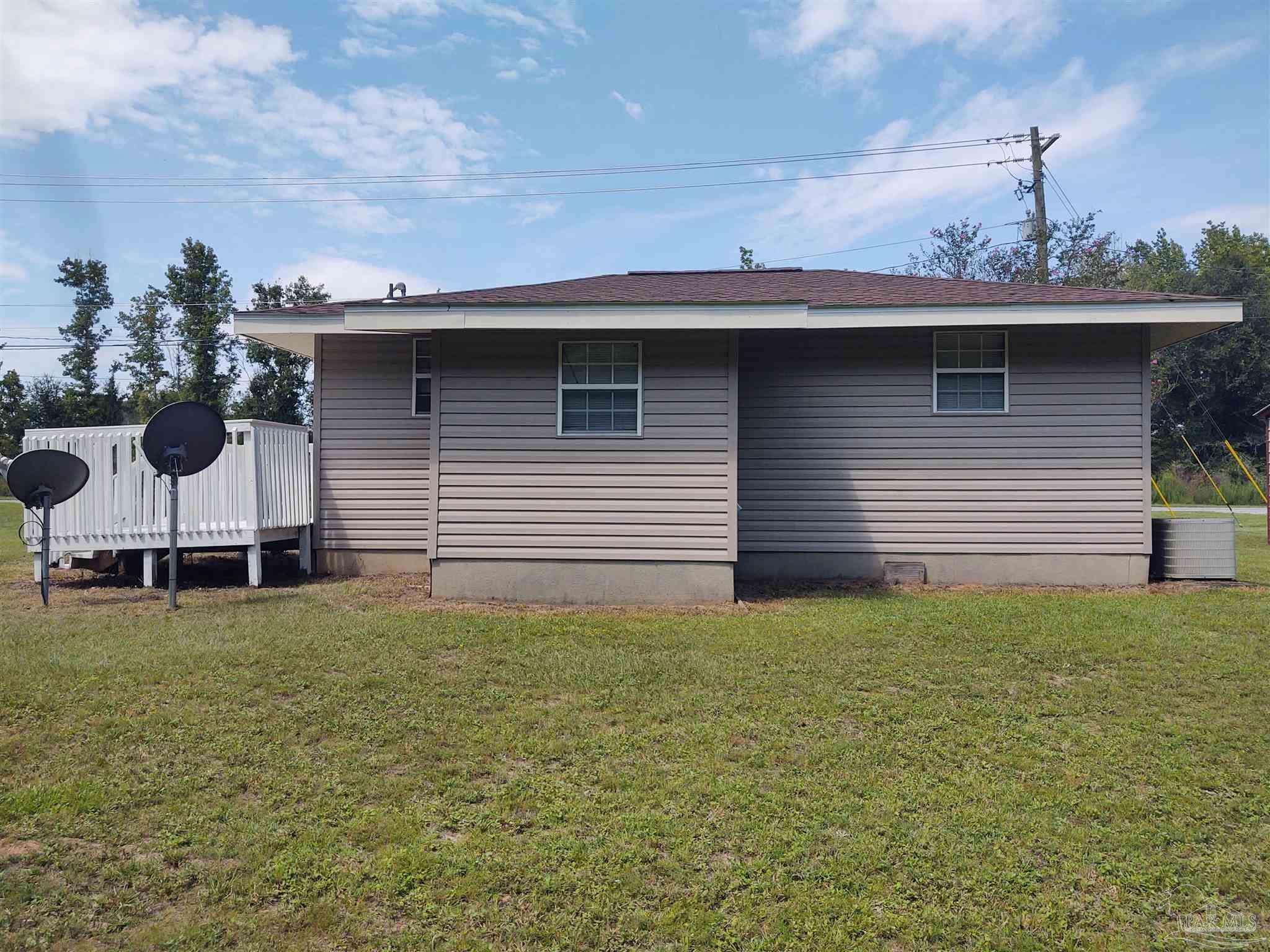 7180 East Gate Road Milton, FL 32570 - Photo 7 of 26