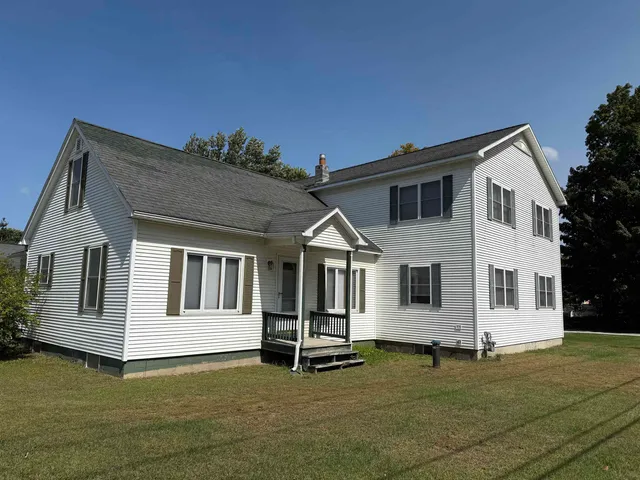 $519,900 | 75 Decatur Street, Highgate, VT 05459
