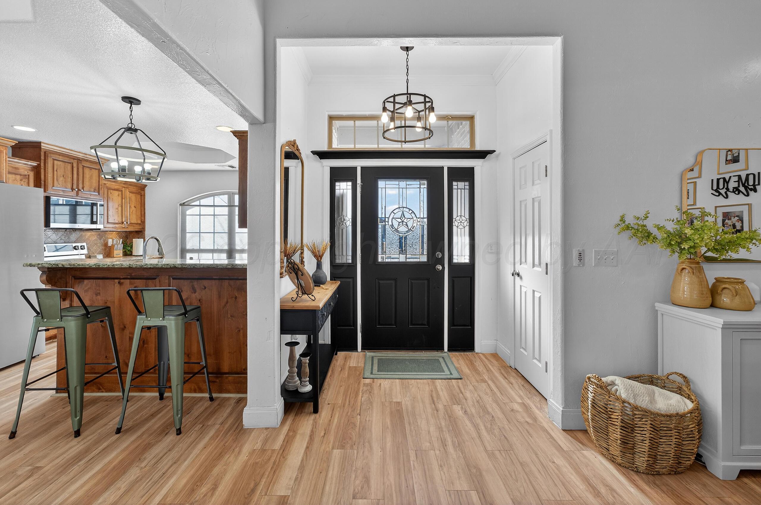 3904 Arden Road Amarillo, TX 79118 - Photo 4 of 38 004_Entry