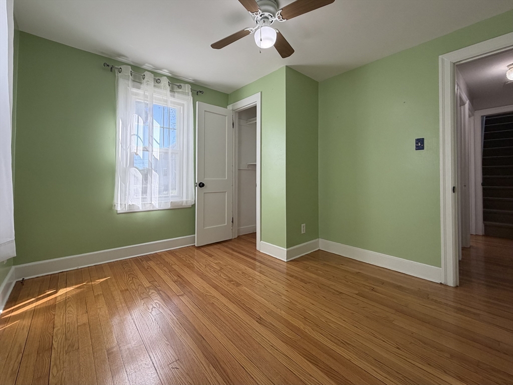 37 Elmdale Street West Springfield, MA 01089 - Photo 7 of 20