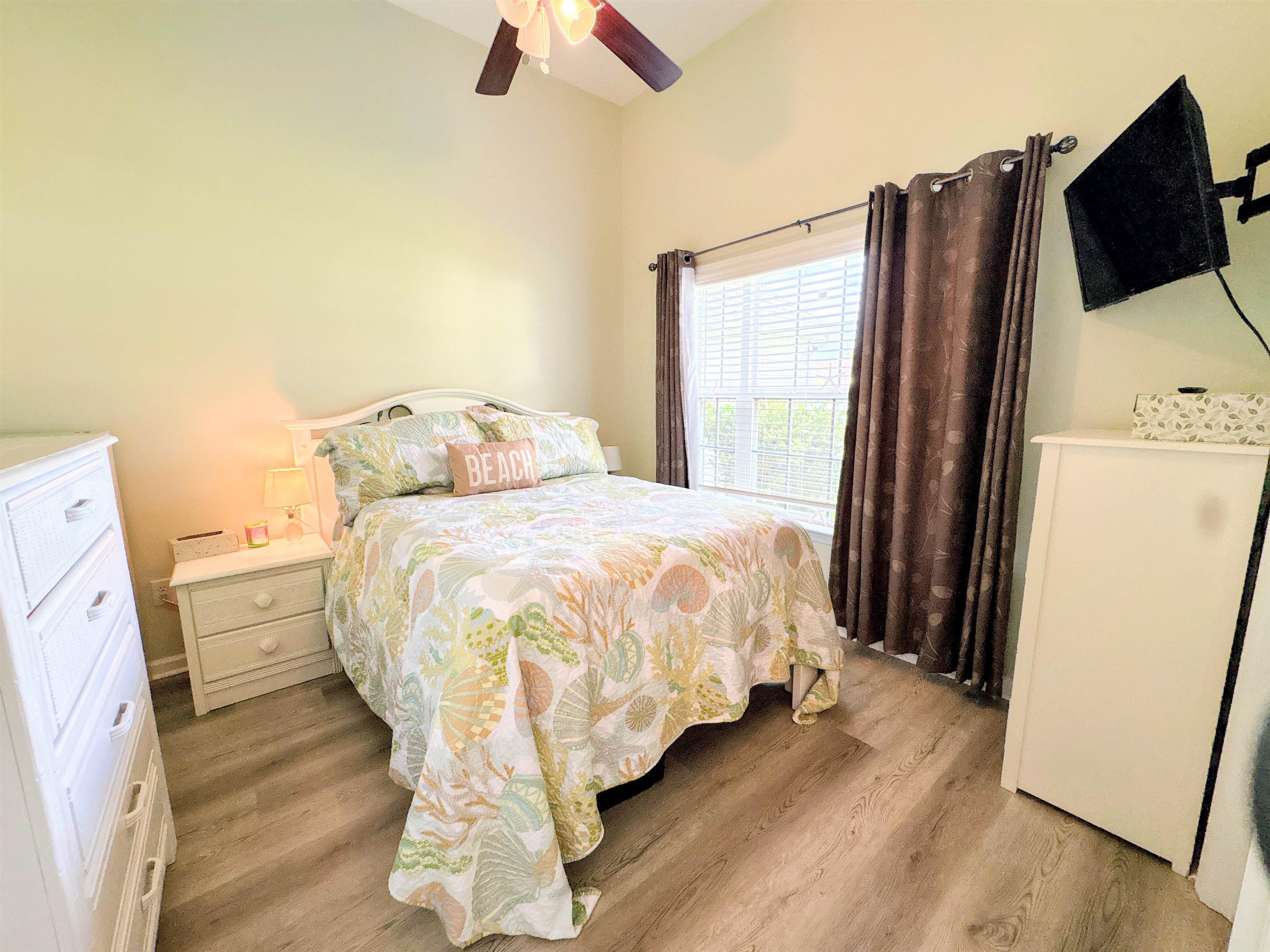 242 Four Leaf Lane Murrells Inlet, SC 29576 - Photo 23 of 49 Gallery Image 23