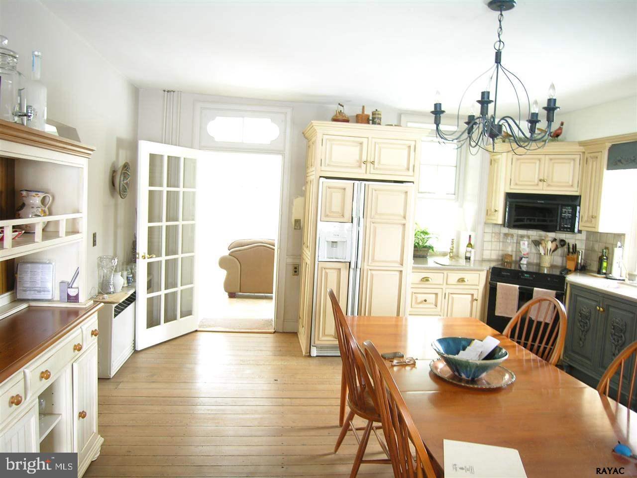 4850 Nursery Road Dover, PA 17315 - Photo 8 of 36