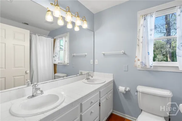 $565,000 | 8 Chestley Place, Savannah, GA 31406