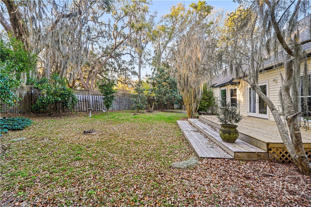 8 Chestley Place Savannah, GA 31406 - Photo 35 of 64 Back yard