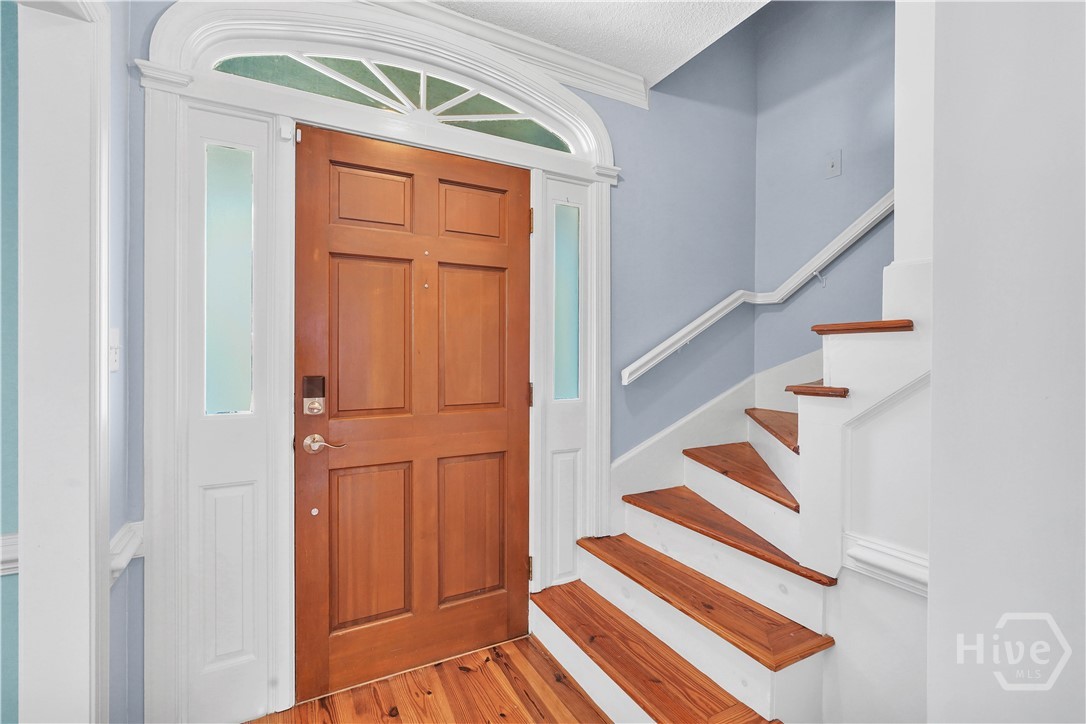 8 Chestley Place Savannah, GA 31406 - Photo 40 of 64 Front door and front stairwell lead to two guest rooms and guest bath
