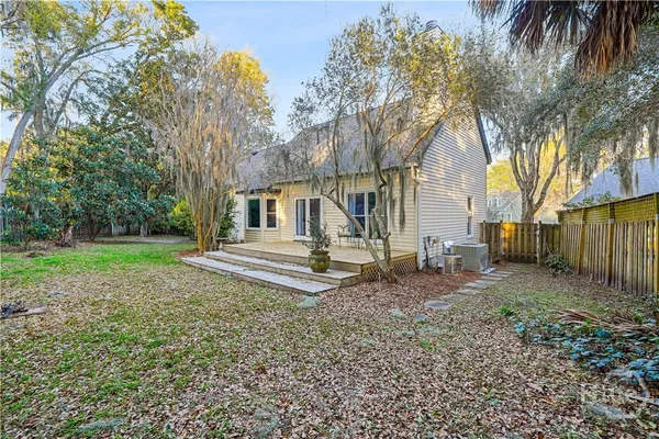 $565,000 | 8 Chestley Place, Savannah, GA 31406
