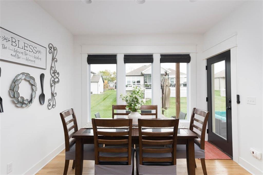 521 Northeast Hidden View Lane Lee's Summit, MO 64086 - Photo 14 of 64