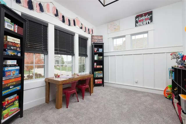 $600,000 | 521 Northeast Hidden View Lane, Lee's Summit, MO 64086