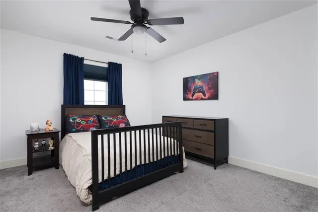 $600,000 | 521 Northeast Hidden View Lane, Lee's Summit, MO 64086